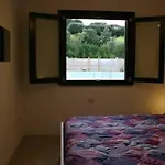 Διαμέρισμα R&z Getaway *