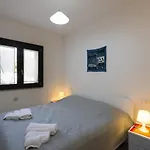 Διαμέρισμα R&z Getaway *