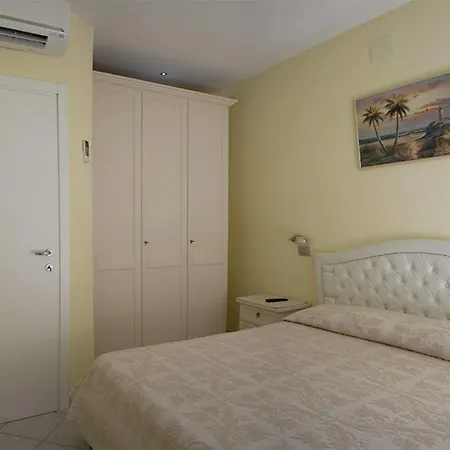 R&z Getaway Santa Maria Coghinas
