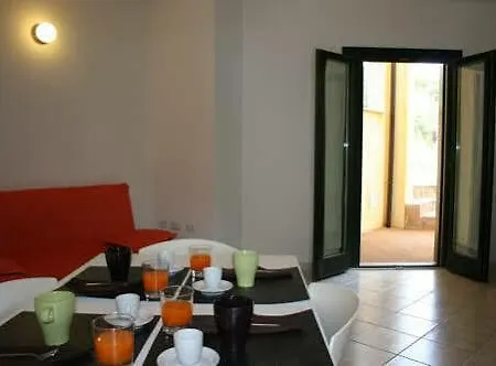 R&z Getaway Apartment *